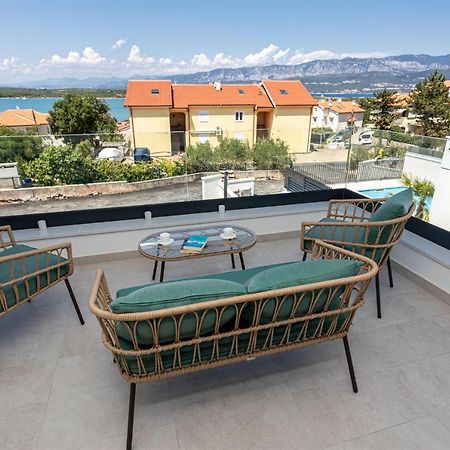 Villa Manhattan Dobrinj Екстер'єр фото