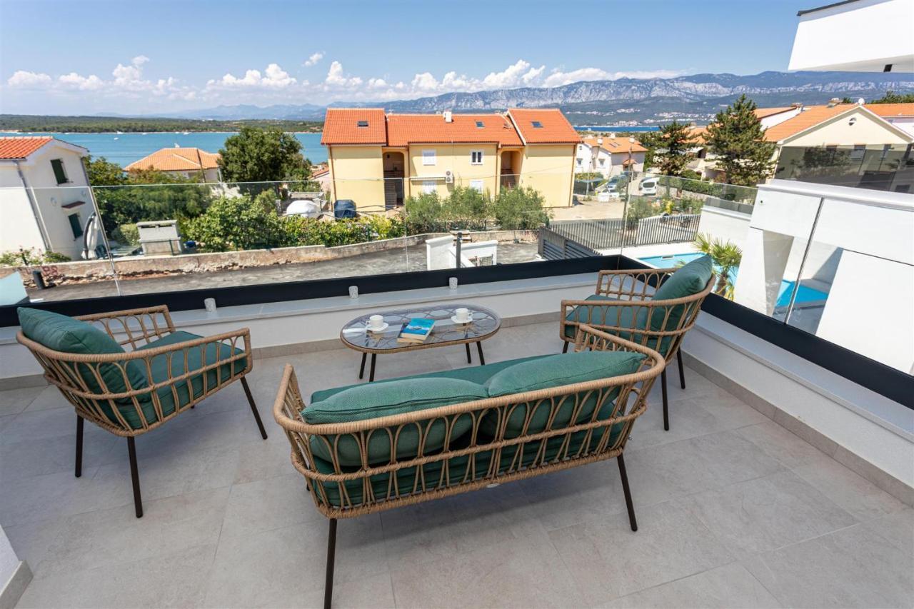 Villa Manhattan Dobrinj Екстер'єр фото