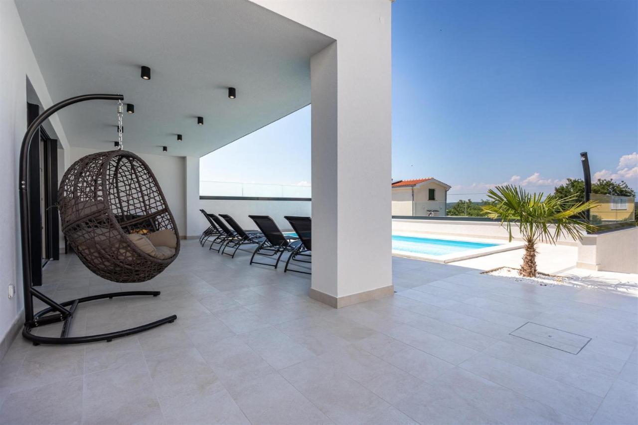 Villa Manhattan Dobrinj Екстер'єр фото